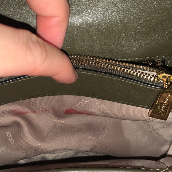 Mk Purse - Picture 4 of 5